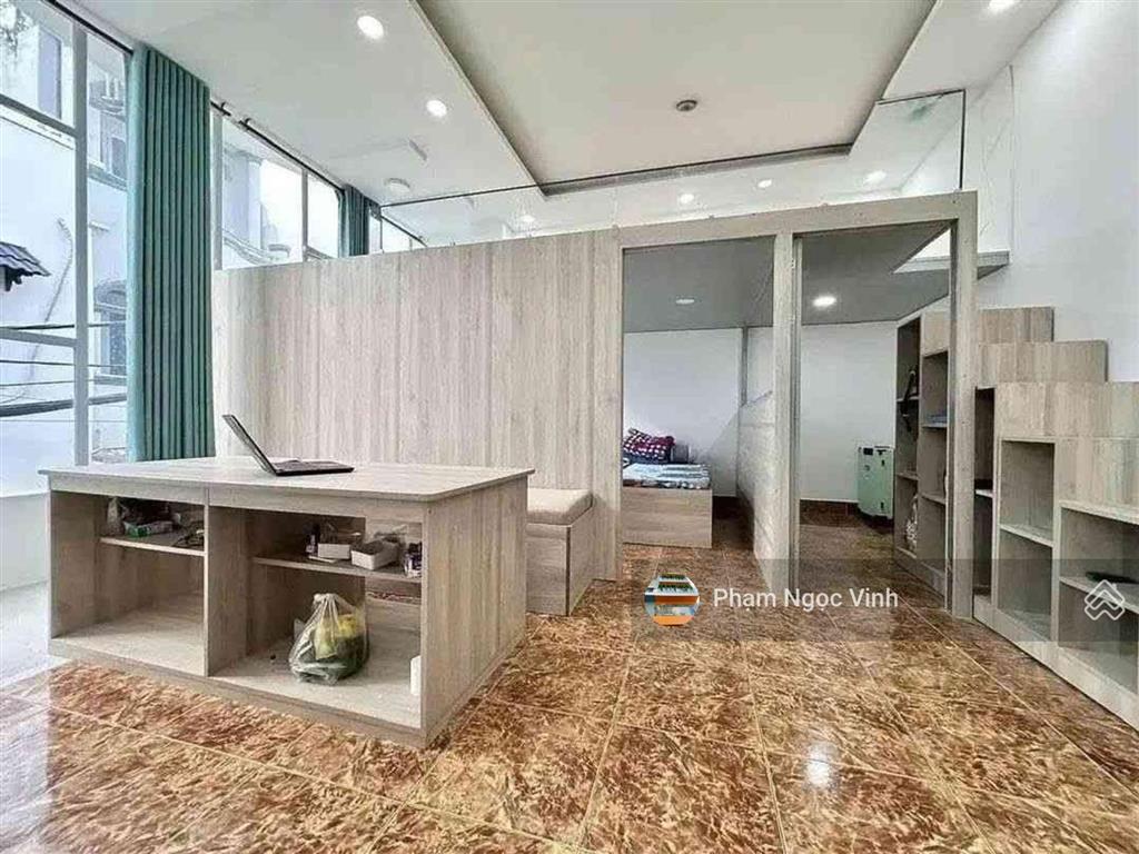Trần thái tông tân bình ngang 6,8m 8 phòng cho thuê dòng tiền 40tr/tháng nhỉnh 12 t