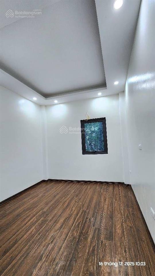 Bán nhà kiến hưng 39m x 5t, 6pn, 2 mặt thoáng, mới koong, ô tô 30m, gần phố lê lợi, giá chỉ 8 tỷ