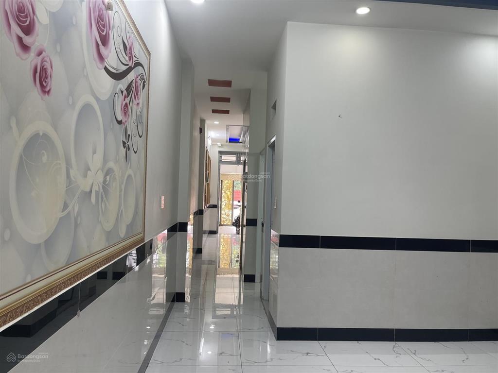 Cho thuê nhà 5 tầng 7pn có thang máy riêng tại ht 33, phường tân thới hiệp quận 12