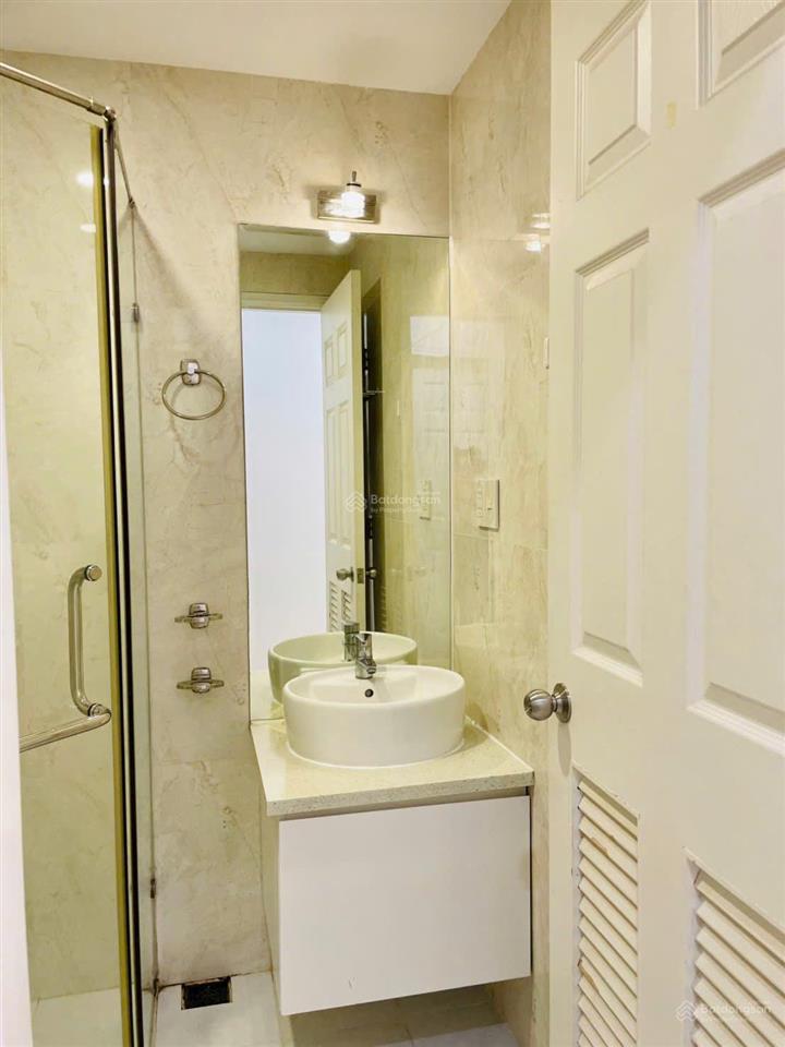 Cần cho thuê nhanh căn hộ star hill, pmh, q7 nhà đẹp, giá tốt, full nội thất  0918 785 ***