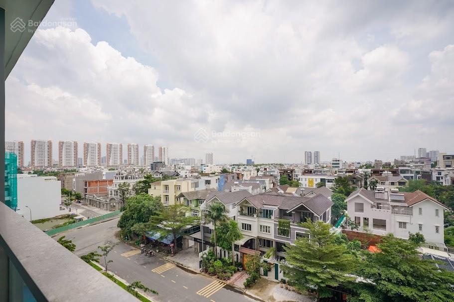 Bán căn góc 3pn one verandah 104m²2 view  đã có sổ hồng giá 11.5 tỷ.