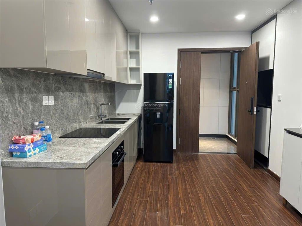 Cho thuê căn hộ 3 ngủ full đồ tại vinhomes ocean park gia lâm