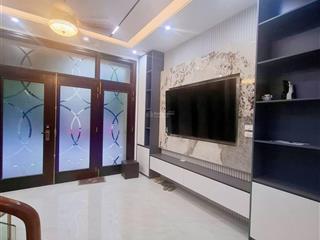 Cho thuê căn full đồ 5 tầng có thang máy siêu đẹp tại vinhomes ocean park