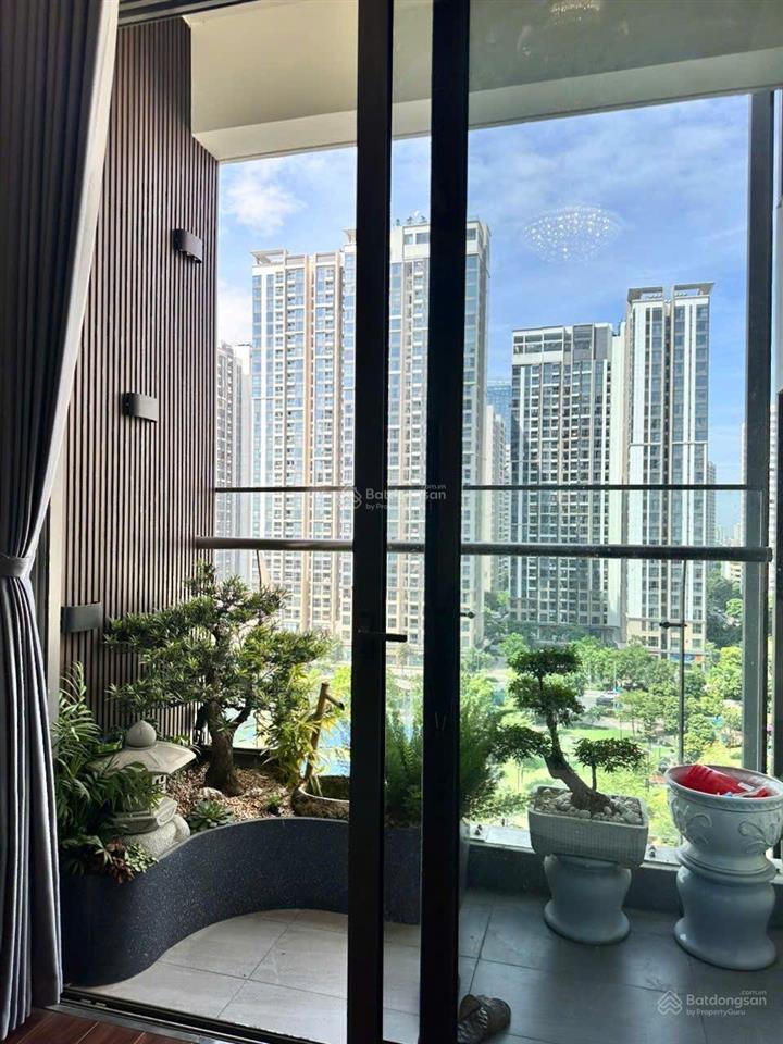Bán nhanh căn 2pn2wc full đồ tại ocean park gia lâm