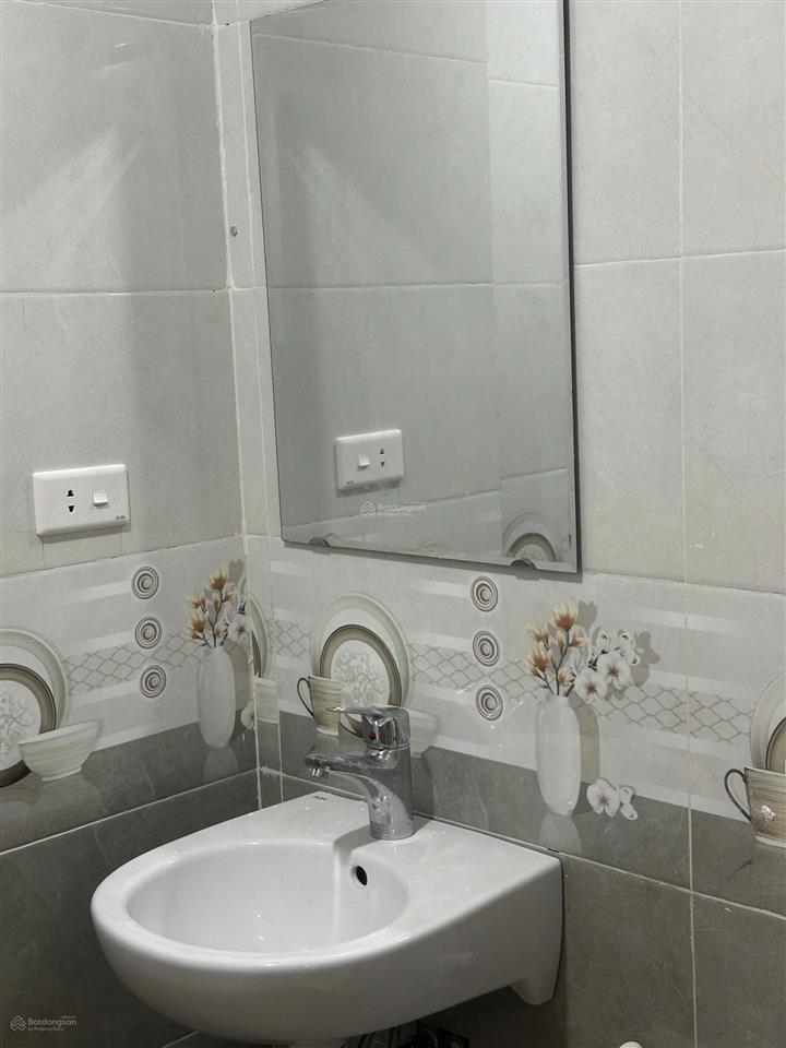 Cho thuê căn hoàn thiện 3 tầng tại ocean park 2