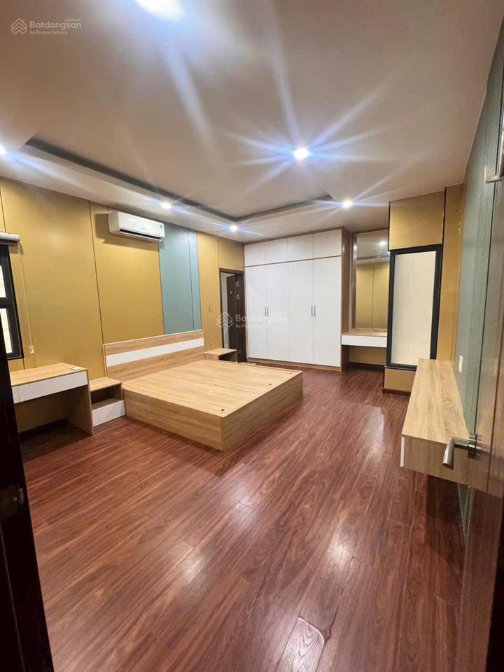 Hàng hot phương hoà hưng quận 10