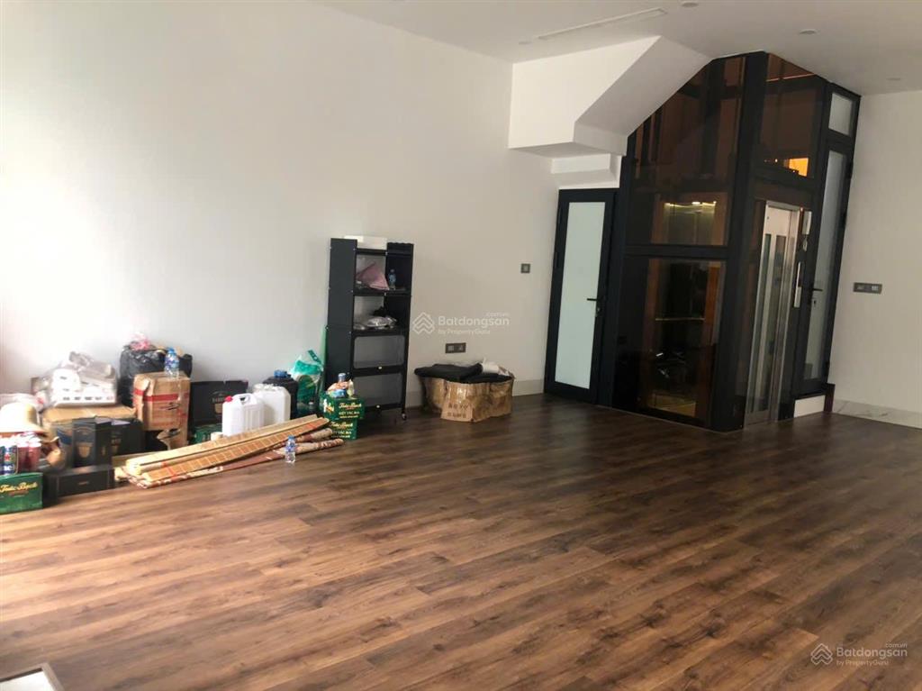 Cho thuê biệt thự sân vườn hải âu vinhomes ocean park gia lâm, để ở hoặc làm văn phòng 9tr/tháng