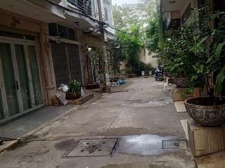 Siêu vị tríhxh gần mặt tiền nguyễn kiệm,p,4 q,phú nhuậndt4 x 10m vuông vức4 tầng chỉ 9,7 tỷ tl