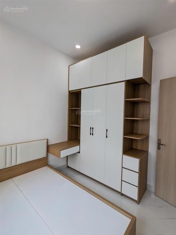 Nhà mới đẹp mới ở liền gần sân bay tân sơn nhất 8 x tỷ tl p,25 q.phú nhuậndt3,6 x 9,2 m4 tầng