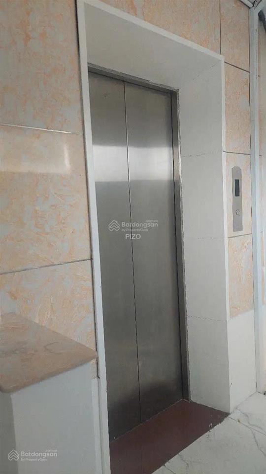 Mặt tiền trần quang khảikc 5 tầng thang máy (3,9 x 23 m)vị trí đẹp chỉ 31 tỷ tl,ptân định quận 1