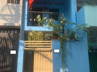 Giá rẻ 150tr/m² trường sa dt 3 x 20 m²cn61 m q.pn nở hậu giá rẻ chỉ 8,9 tỷ tl không có nhà bán