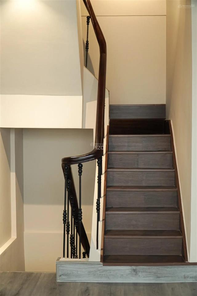 Mặt tiền hồ văn huê, phường 9, quận phú nhuận  kc 3 tầng (3 x 7,5 m)  vị trí đẹp giá 7,55 tỷ tl!