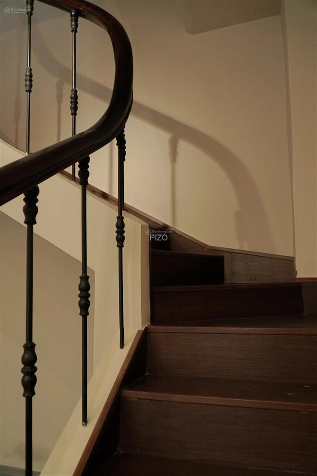 Mặt tiền hồ văn huê, phường 9, quận phú nhuận  kc 3 tầng (3 x 7,5 m)  vị trí đẹp giá 7,55 tỷ tl!