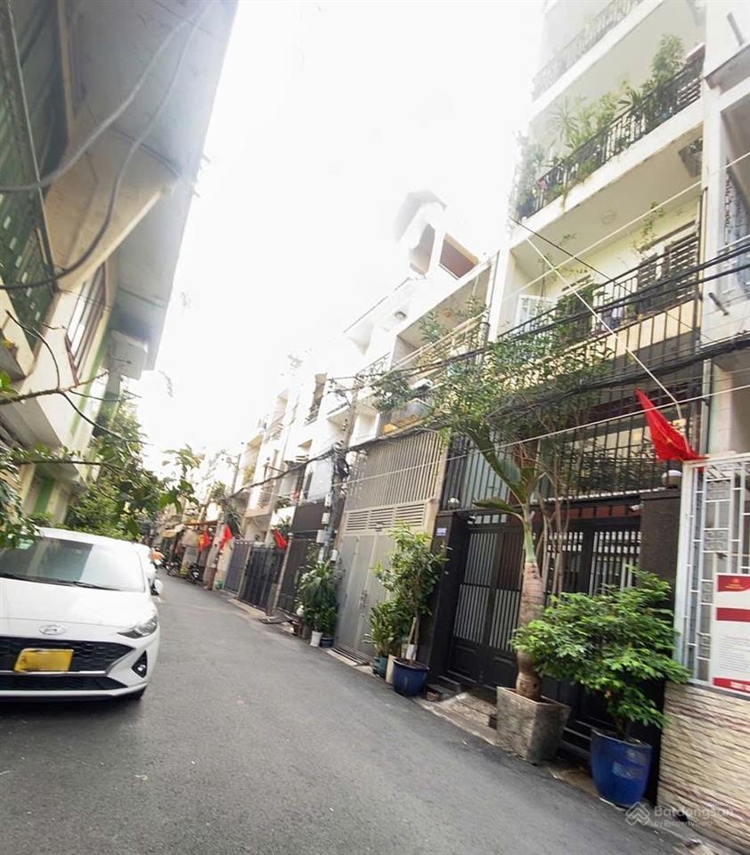 Hiếm hẻm thông phan đăng lưu p,15,phú nhuận4tầng,dt4 x 16,8mhđt 40 triệu/thgiá chỉ 14,9 tỷ tl!