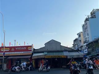 Siêu vị trí ,lê văn sỹ q,3 dt72 m2 dt5 x 17m kc 6 tầng,cách mt chỉ 10 m giá rẻ chỉ 16,999 tỷ tl