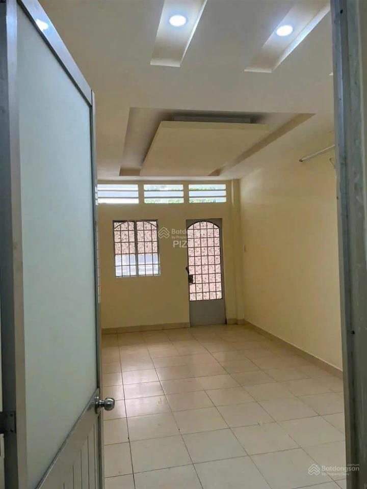 Bán nhà hxh 5m trường sa pn, dt50m² (3 x 16m), nhà 2 tầng mặt tiền thụt kinh doanh,giá 9,5 tỷ tl !