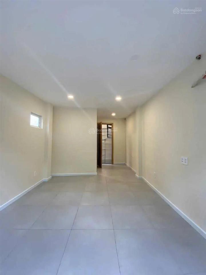 Bán gấp nhà nguyễn văn nguyễn, quận,1dt3,34x8,71,cn28,3m²kc 3t giá bán 7,9tỷ tl vị trí hiếm !