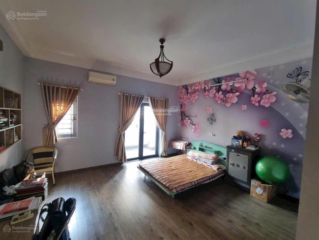 Hàng hiếm hxh 6m giáp trường sơn sát sân bay,dt4,3 x 9m cn,nhà 3 tầng,khu dân trí cao,chỉ 8 tỷ tl
