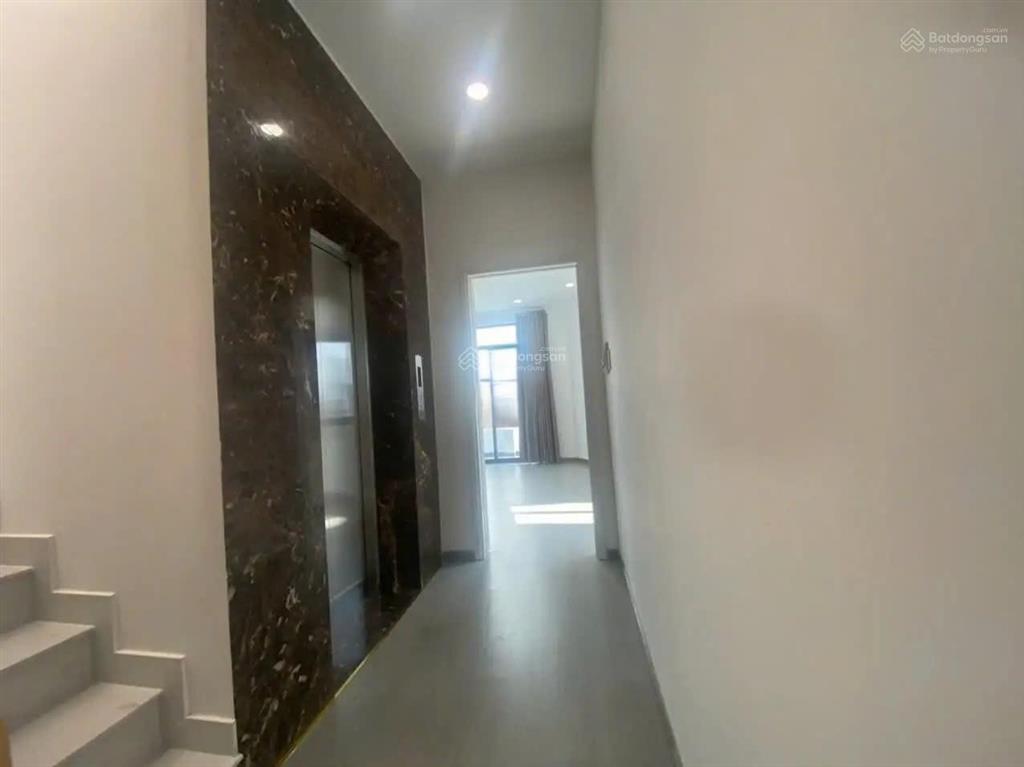 Nhà đẹp 13,490 tỷ mt phan tây hồ, p7, quận phú nhuận,dt chuẩn 5 x 10m, kết cấu 5 tầng có thang máy