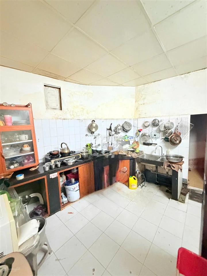 Giá sốc khu nguyễn văn trỗi p8 phú nhuận,ngang lớn 5m hiếm có,dt khủng 54m² (5 x 11m) chỉ 8,4 tỷ tl