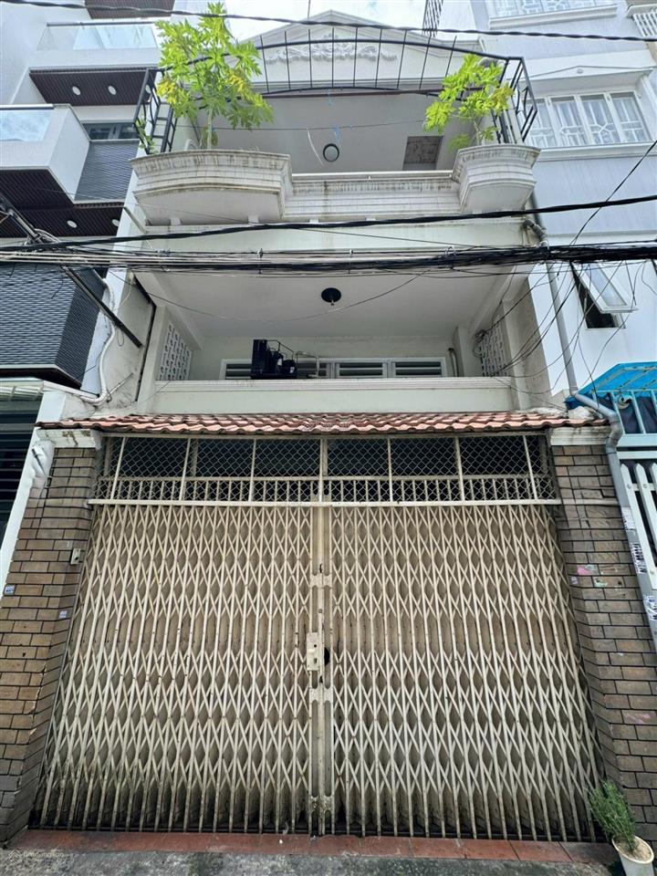 Duy nhất 1 căn, hxh siêu hiếm phan đăng lưu, p3, q phú nhuận, dt 4,55 x 14m 3tầng  giá 12,5tỷ tl