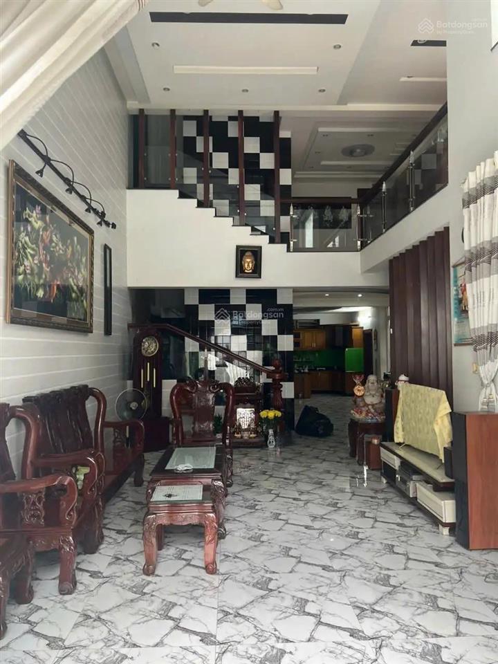 Mt nguyễn bỉnh khiêm gv đường 30m,cn158m²,5 tầng thang máy với giá hẻm chỉ 23 tỷ tl dt4,4 x25,5m