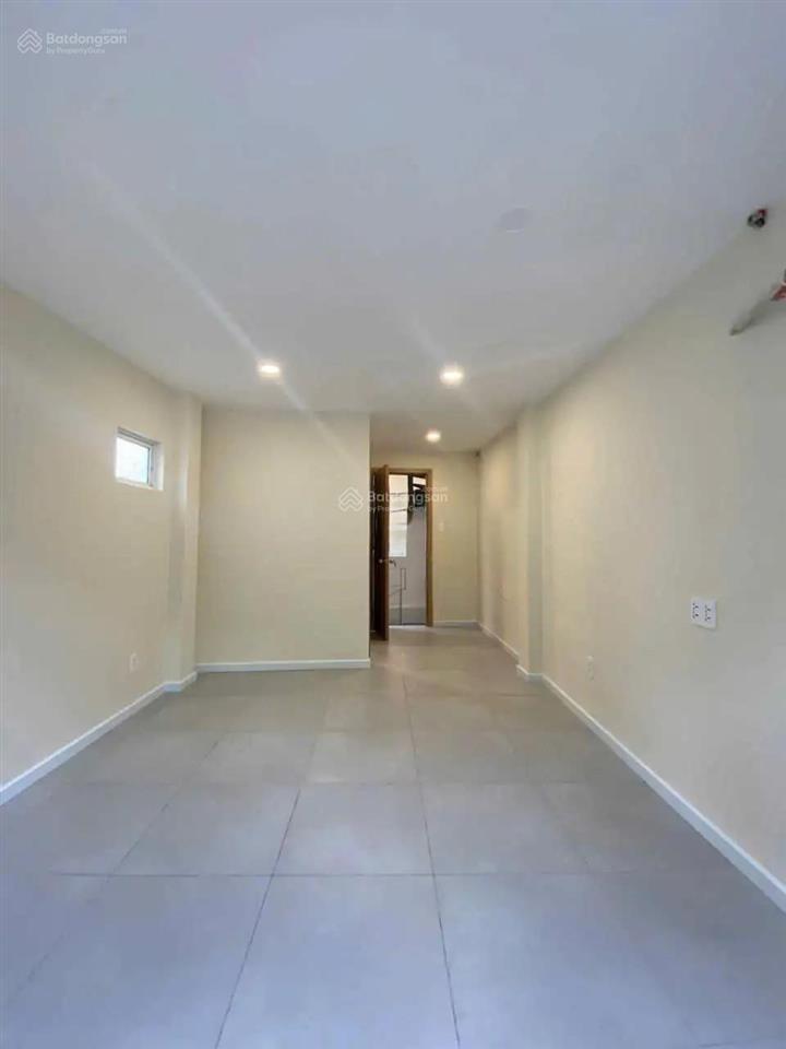 Bán gấp nhà nguyễn văn nguyễn, quận,1dt3,34x8,71,cn28,3m²kc 3t giá bán 7,8tỷ tl vị trí hiếm !