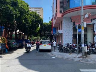 Mặt tiền khu đường hoa phú nhuận ngang đẹp 4,6m dài 18m,cn81m² 4 tầng vuông vức chỉ 24,5 tỷ tl !
