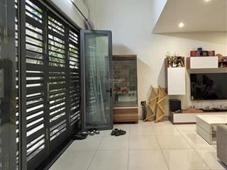 Hiếm ngang lớn 7m chỉ 16,9 tỷ tl hxh 6m đoàn thị điểm p1 pn,dt 7 x 9m cn 65m2 k/c 4 tầng 4 pn rộng