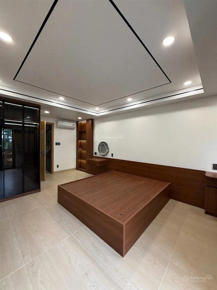 Căn góc 2 mặt thoáng hoàng văn thụ,hxh 6m thông nguyễn thái bình,dt3,9x14,3m,5 tầng chỉ 12,5 tỷ tl