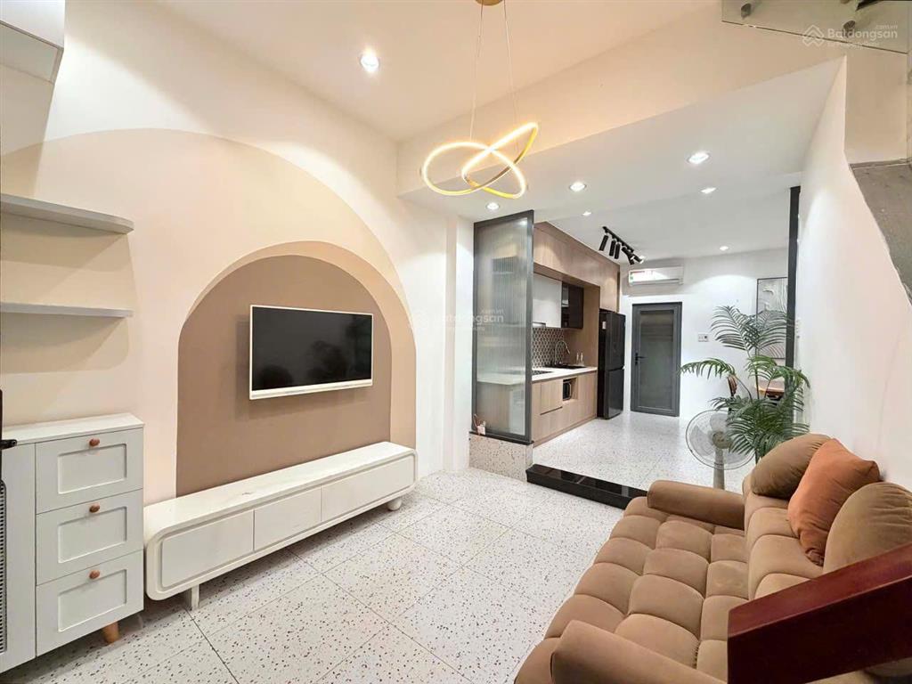 Siêu vị trí ! hẻm hiếm đặng văn ngữ,q.phú nhuận dt 4,1 x 9m,3 tầng vuông a4 ,giá 6,7 tỷ tl mới đẹp