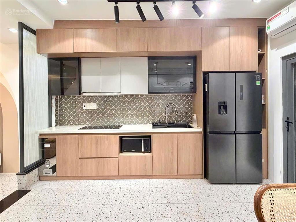 Siêu vị trí ! hẻm hiếm đặng văn ngữ,q.phú nhuận dt 4,1 x 9m,3 tầng vuông a4 ,giá 6,7 tỷ tl mới đẹp