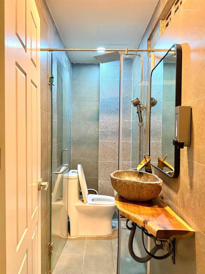 Siêu vị trí ! hẻm hiếm đặng văn ngữ,q.phú nhuận dt 4,1 x 9m,3 tầng vuông a4 ,giá 6,7 tỷ tl mới đẹp