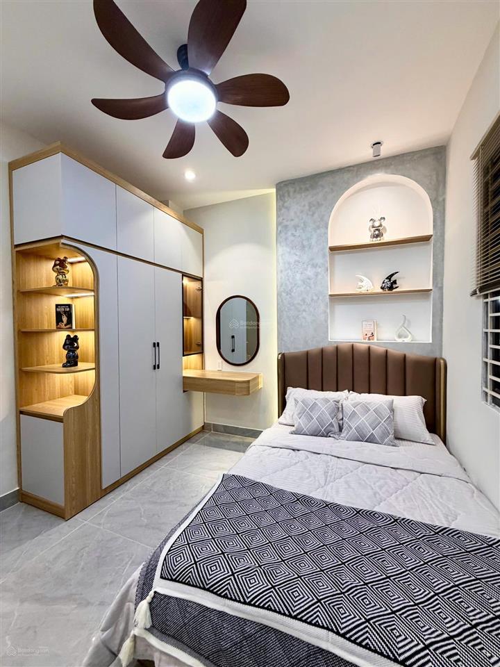 Siêu vị trí! hẻm đẹp phan đình phùng, p1 q. phú nhuận dtsd 93 m2  4 tầng nở hậu, chỉ 8,2 tỷ tl!