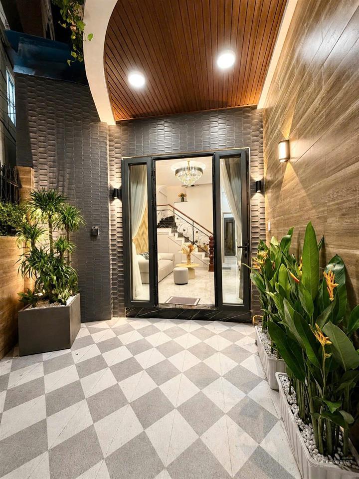 Siêu vị trí! hẻm đẹp phan đình phùng, p1 q. phú nhuận dtsd 93 m2  4 tầng nở hậu, chỉ 8,2 tỷ tl!