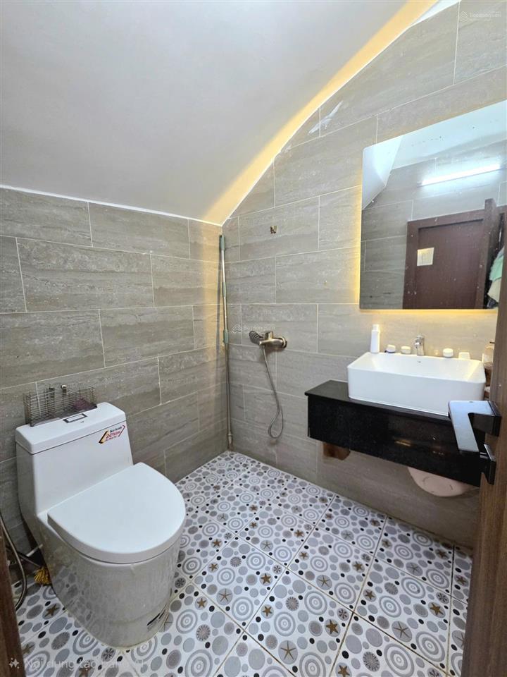 Nhà mới đẹp sát mt 20m, khu phan xích long, phú nhuận diện tích 68m² 2 tầng chỉ 6,9 tỷ thương lượng