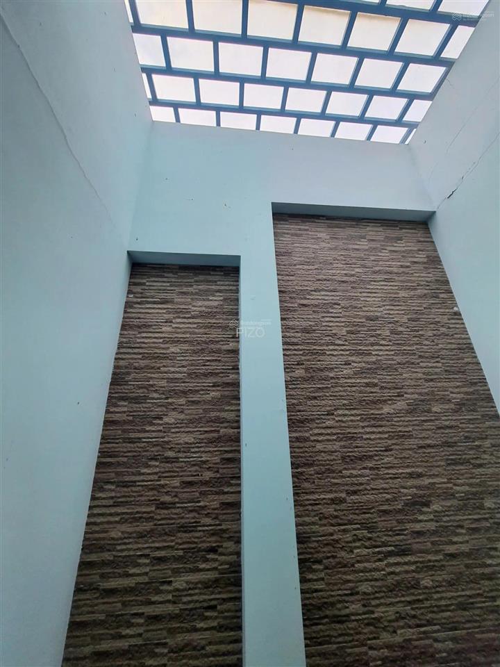 Kế bên quận 1 sát cầu bông nhà mặt tiền hxh 8m thông lê văn duyệtyên đỗ, cn 60m2giá 12 tỷ 5 tầng