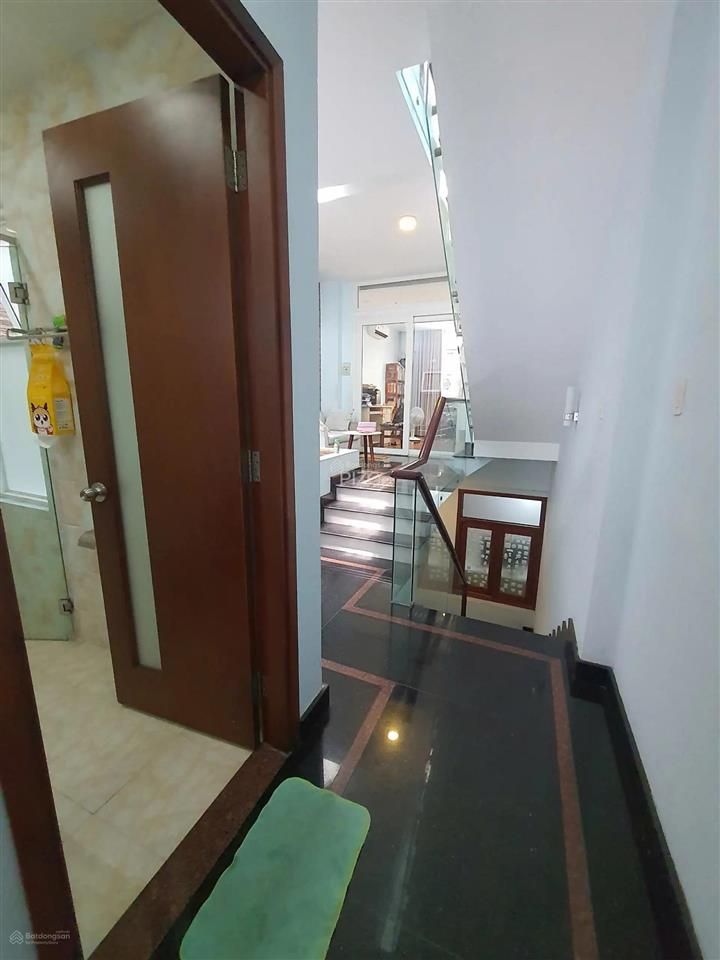 Kế bên quận 1 sát cầu bông nhà mặt tiền hxh 8m thông lê văn duyệtyên đỗ, cn 60m2giá 12 tỷ 5 tầng
