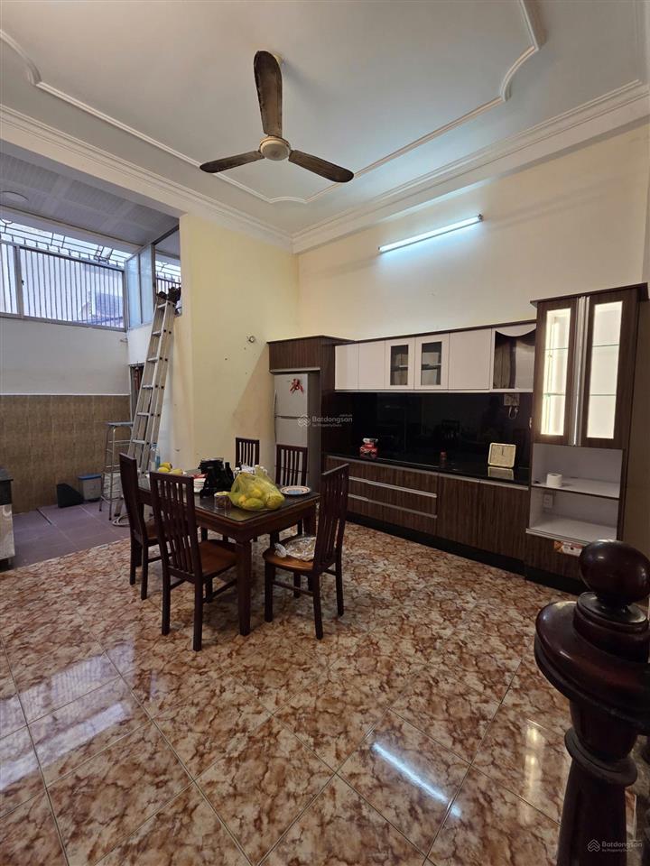 Diện tích khủng gần 80 m2 nở hậu tài lộc, kc 4t hxh 8m cộng hòa, chỉ 15,5 tỷ không có căn so sánh