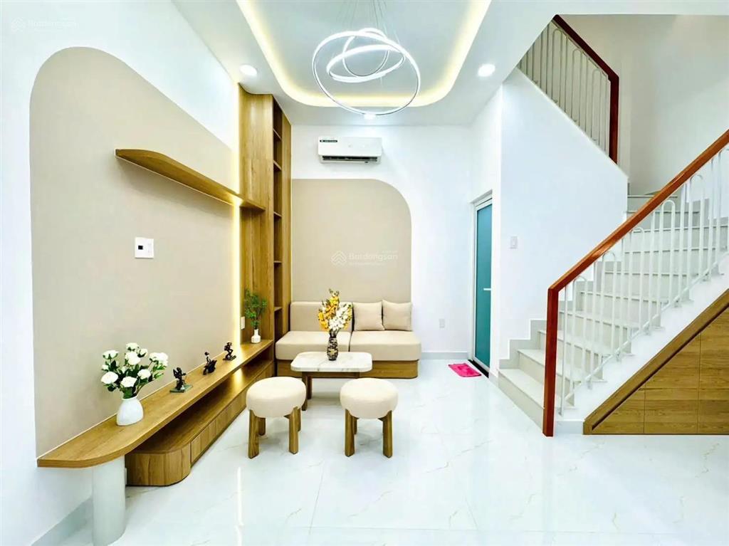 Ngang 5m phân khúc mini chỉ 5,8 tỷ tl cách hẻm xe hơi 1 căn nguyễn trọng tuyển dt 5 x 4,5m nhà mới