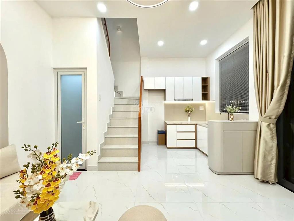 Ngang 5m phân khúc mini chỉ 5,8 tỷ tl cách hẻm xe hơi 1 căn nguyễn trọng tuyển dt 5 x 4,5m nhà mới