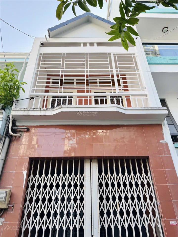Nhà 2 tầng giá 5,9 tỷ hxh 6m cực hiếm trong phân khúc dt 3,1 x11m, huỳnh văn bánh phú nhuận