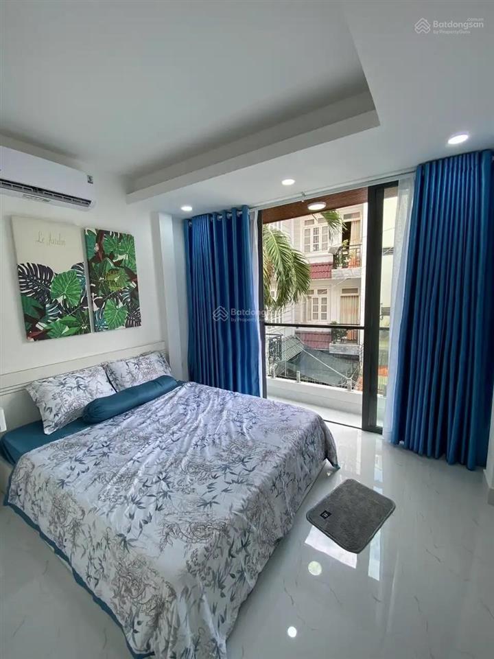 Siêu vị trí dt 3,6 x 8,9m hiện trạng nhà 3 tầng giá 6,6 tỷ cách mt nguyễn trọng tuyển chỉ 2 căn