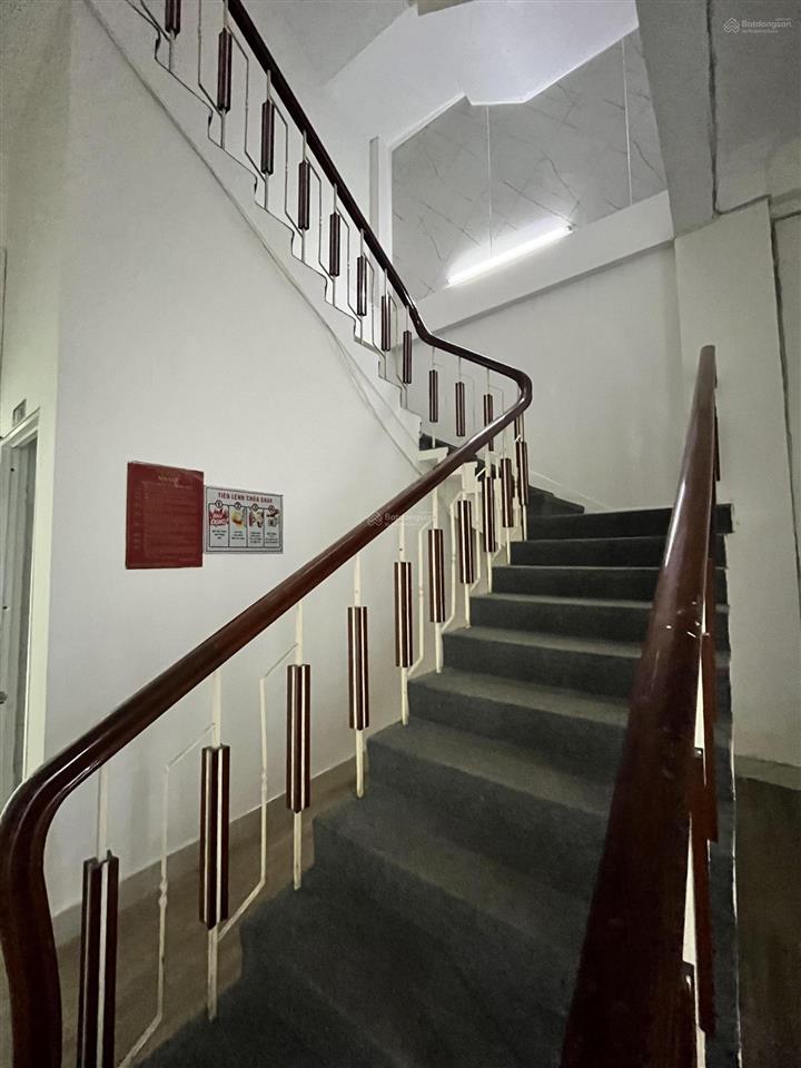 Hot. cho thuê nhà mặt tiền trung tâm đường pasteur, đà nẵng, dt đất 200m2, dtsd 550m2