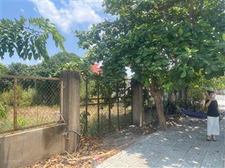 Chính chủ bán nhanh 10x42m full thổ, mặt tiền đường 16m  cách chợ 500m  còn thương lượng
