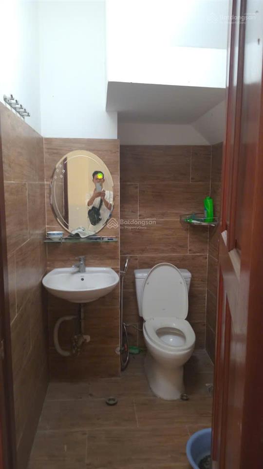 Cho thuê phòng 5tr đến 6tr/tháng, phòng mới trong nhà 4 tầng, máy lạnh, nội thất đầy đủ 34 người