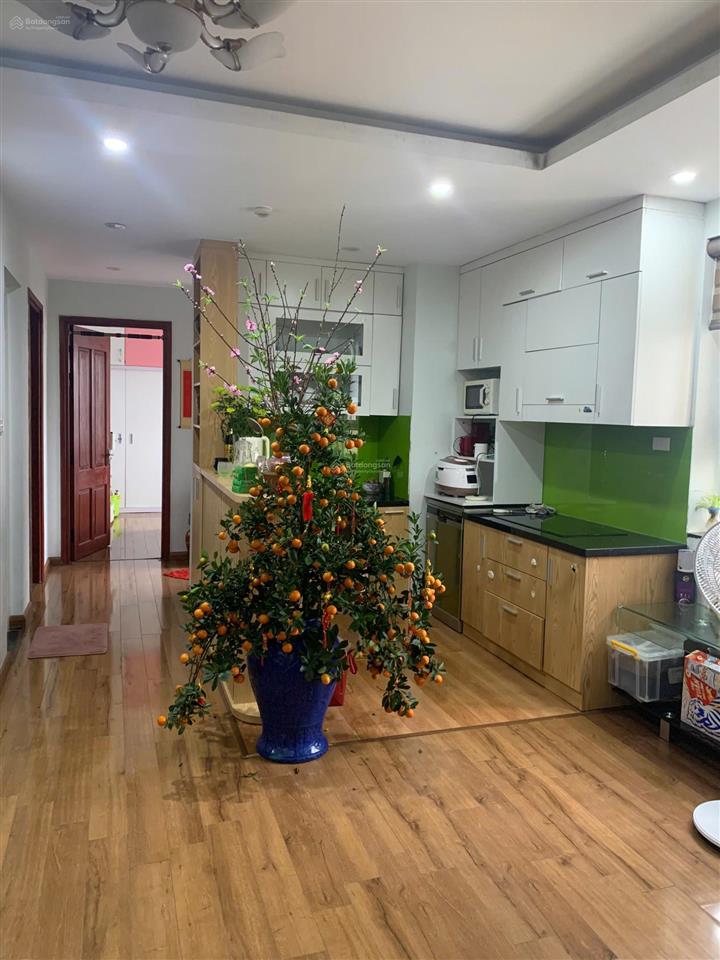 Chính chủ cần bán căn hộ 73m 2n2vs ở vinaconex3 trung văn