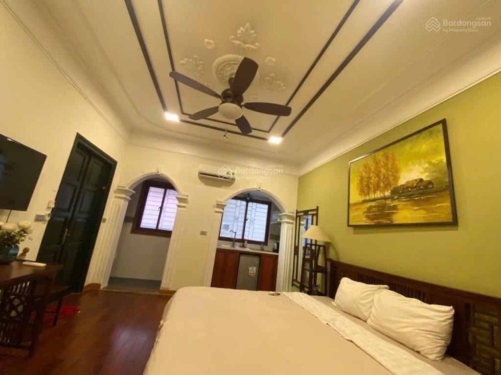 Gà đẻ trứng vàng lõi phố cổ hàng chiếu  full nội thất  4 tầng  6.6 tỷ