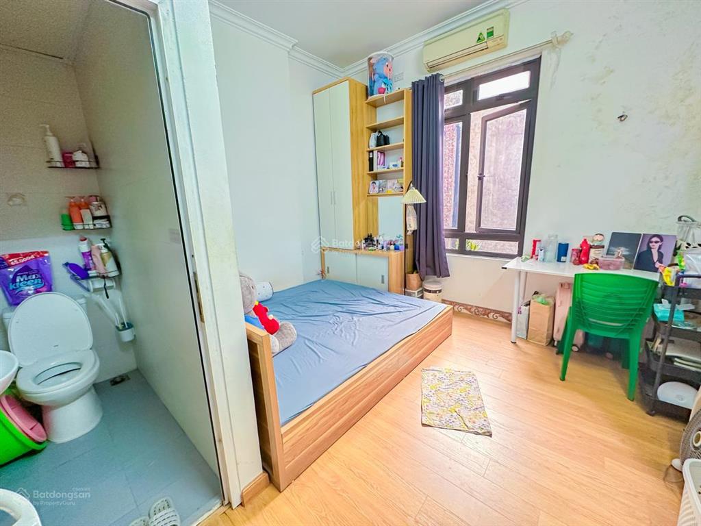 Bán nhà phố cổ  tt hoàn kiếm  sổ vuông  đang sẵn làm homestay  4 tầng  8.7 tỷ