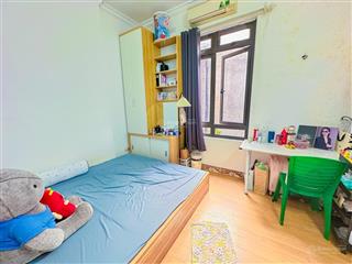 Bán nhà phố cổ  tt hoàn kiếm  sổ vuông  đang sẵn làm homestay  4 tầng  8.7 tỷ